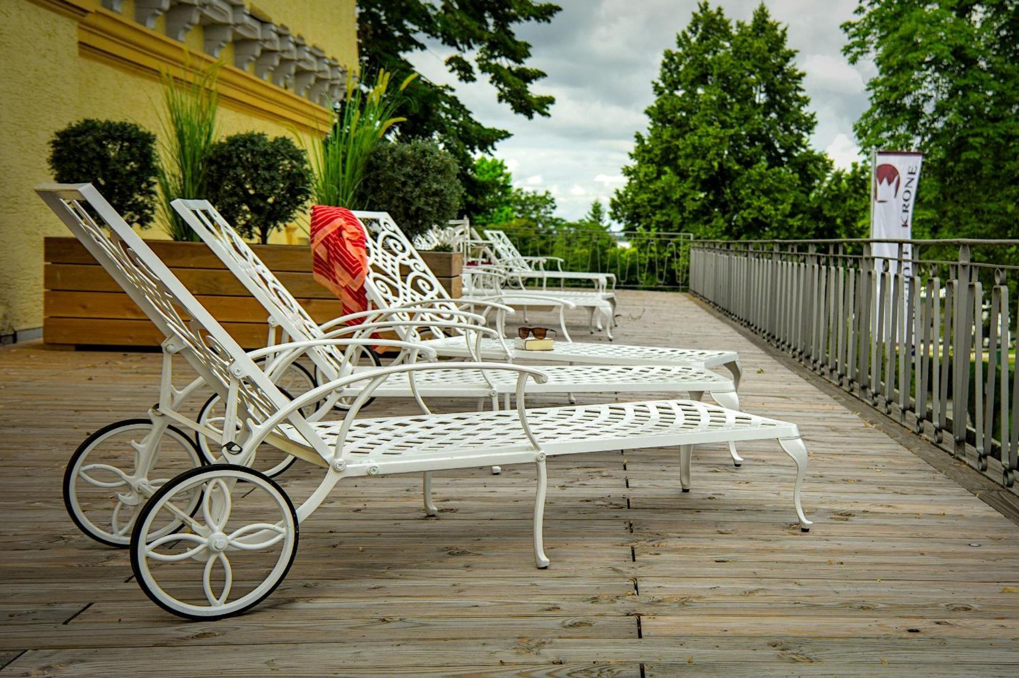 Parkhotel Krone Бенсхайм Экстерьер фото