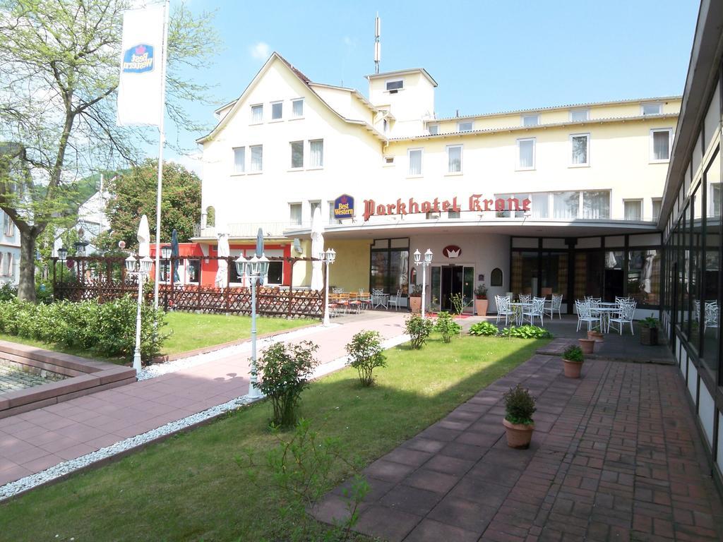 Parkhotel Krone Бенсхайм Экстерьер фото